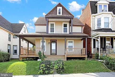 King, YORK, PA 17404