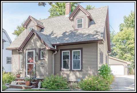 Summer, APPLETON, WI 54914