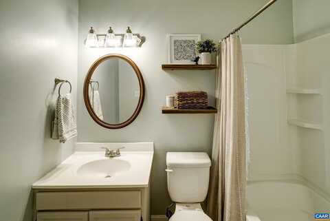 209 OLD LYNCHBURG RD, Charlottesville, VA 22903