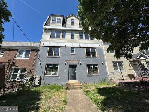 1622 R ST SE, WASHINGTON, DC 20020