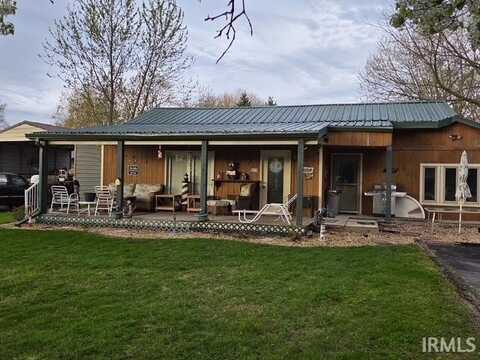 3727 E Polk Loop, Monticello, IN 47960