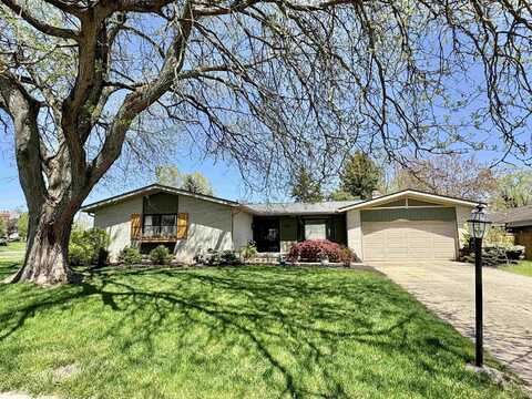 2306 Carmel Drive, West Lafayette, IN 47906