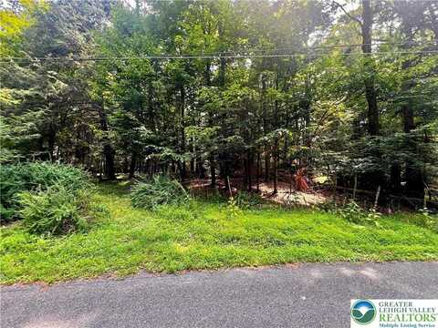 639 Bear Rock Road, Wayne, PA 18436