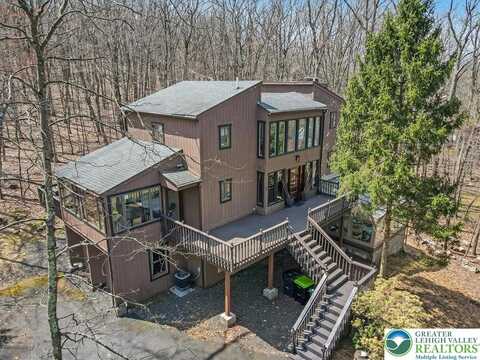 3206 Stonehenge Drive, East Stroudsburg, PA 18301