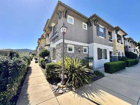 Via Sovana, SANTEE, CA 92071