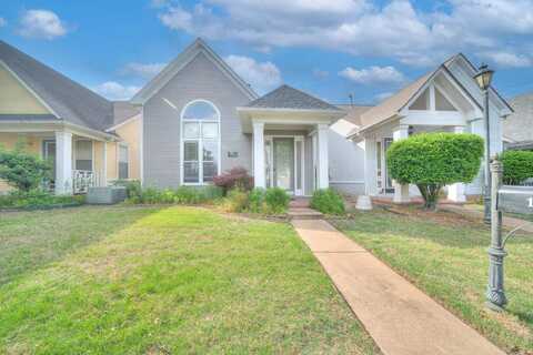 138 HARBOR CREEK DR, Memphis, TN 38103