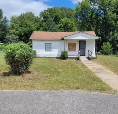 3742 BERRY, Memphis, TN 38128