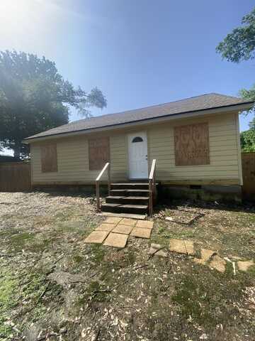 943 FRAYSER, Memphis, TN 38127