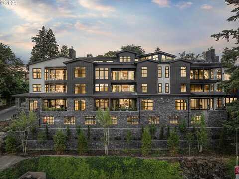 D, LAKE OSWEGO, OR 97034