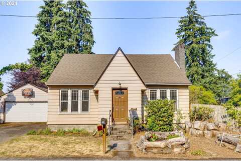 Hazelwood, VANCOUVER, WA 98661