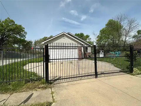 1103 N 44th Street, East Saint Louis, IL 62204
