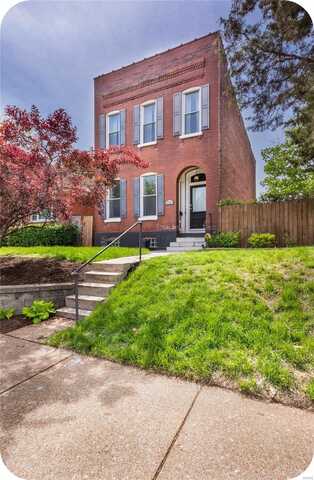 2223 Oregon Avenue, Saint Louis, MO 63104