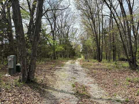 1 JoAnna Drive, Perry, MO 63462