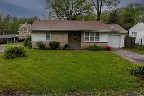 11 S 44th Street, Belleville, IL 62226