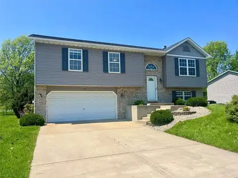 728 Copper Line Road, Maryville, IL 62062