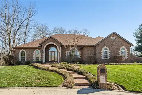 6 16th Green Court, Belleville, IL 62220