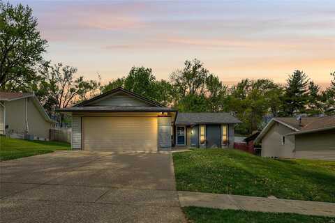 2237 Arborview Drive, Maryland Heights, MO 63043