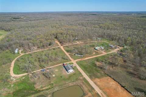 24 Robert Lane, Fairdealing, MO 63939