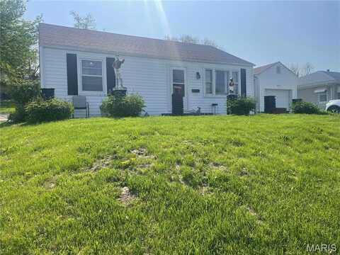 4044 McMasters Avenue, Hannibal, MO 63401