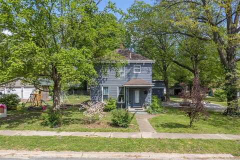 425 Rountree Street, Hillsboro, IL 62049