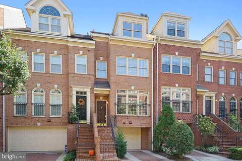 Colonial, ARLINGTON, VA 22209