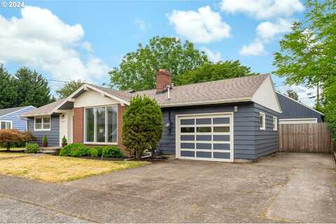 Flanders, PORTLAND, OR 97220