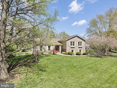 Meadowland, OAKTON, VA 22124