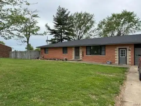 425 N Rock Island Avenue, Vandalia, IL 62471