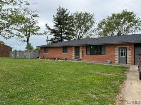 425 N Rock Island Avenue, Vandalia, IL 62471
