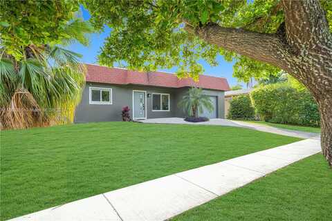 4Th, DANIA, FL 33004