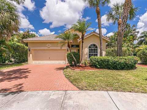 1St, PEMBROKE PINES, FL 33027