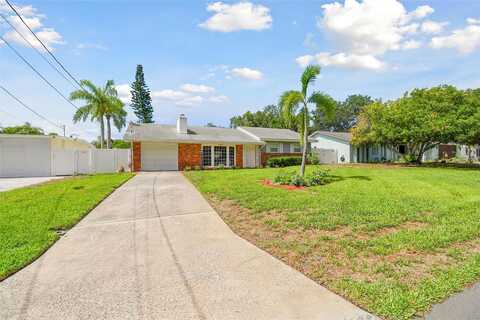 Brewster, LARGO, FL 33774