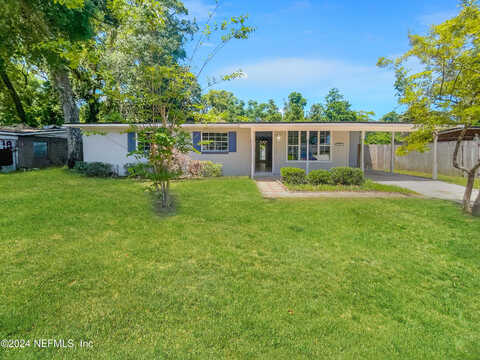 Inez, JACKSONVILLE, FL 32218