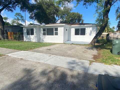 708 SW 6th St, Hallandale Beach, FL 33009