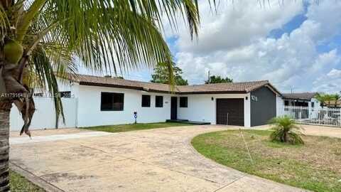16210 SW 97th Ct, Miami, FL 33157