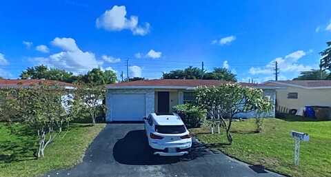 931 NW 49th St, Deerfield Beach, FL 33064