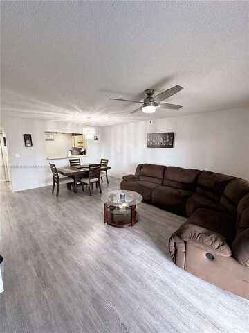 2091 Coral Ridge Dr, Coral Springs, FL 33071
