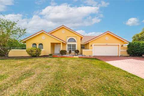 1400 SW 54th Ave, Plantation, FL 33317