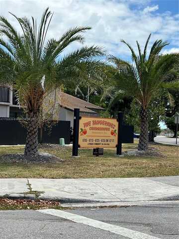 6725 SW 137th Ct, Miami, FL 33183