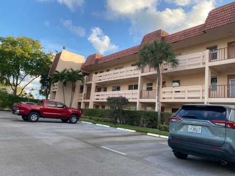 14721 Bonaire Blvd, Delray Beach, FL 33446