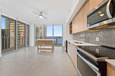 2150 N Bayshore Dr, Miami, FL 33137