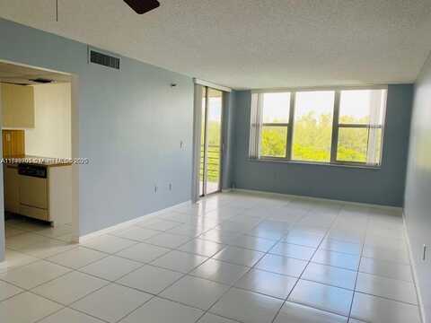 17890 W Dixie Hwy, North Miami Beach, FL 33160