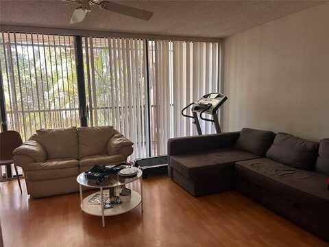 2811 SW 87th Ter, Davie, FL 33328