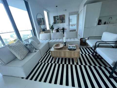 501 NE 31st St, Miami, FL 33137