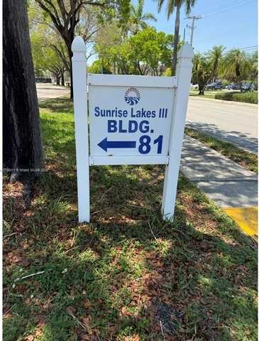 8920 Sunrise Lakes Blvd, Sunrise, FL 33322