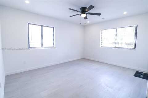221 SW 11th Ave, Miami, FL 33130