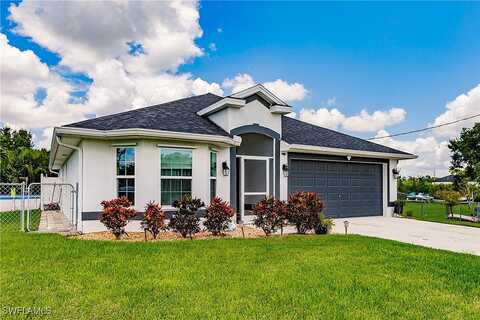 Agnes, LEHIGH ACRES, FL 33971
