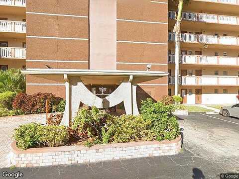 12Th, HALLANDALE BEACH, FL 33009