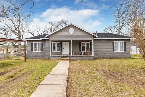 Red Town Road, Lufkin, TX 75901