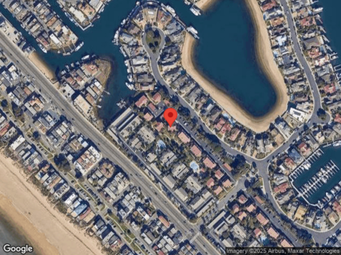 Bluewater Ln, Huntington Beach, CA 92649